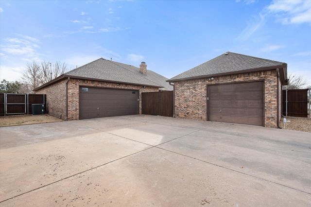 3808 75th Place, Lubbock, TX 79423