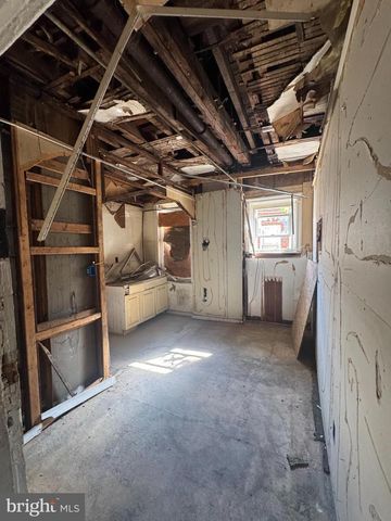 5020 GRISCOM ST, Philadelphia, PA 19124