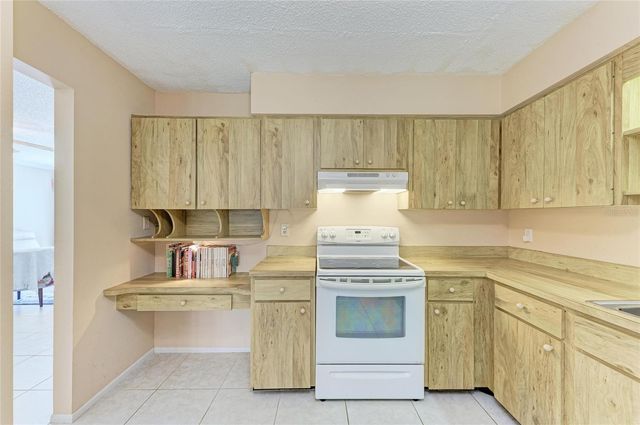 3405 TALLYWOOD LANE 7130, Sarasota, FL 34237