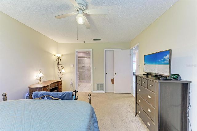 3405 TALLYWOOD LANE 7130, Sarasota, FL 34237