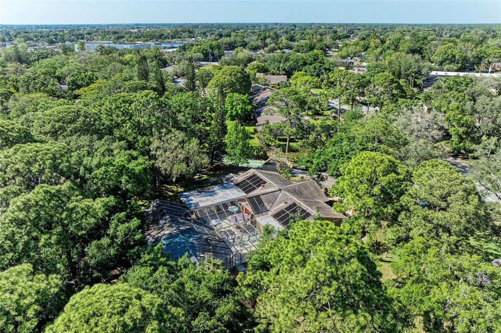 Image 34 of property listing at 3405 TALLYWOOD LANE 7130, Sarasota, FL 34237