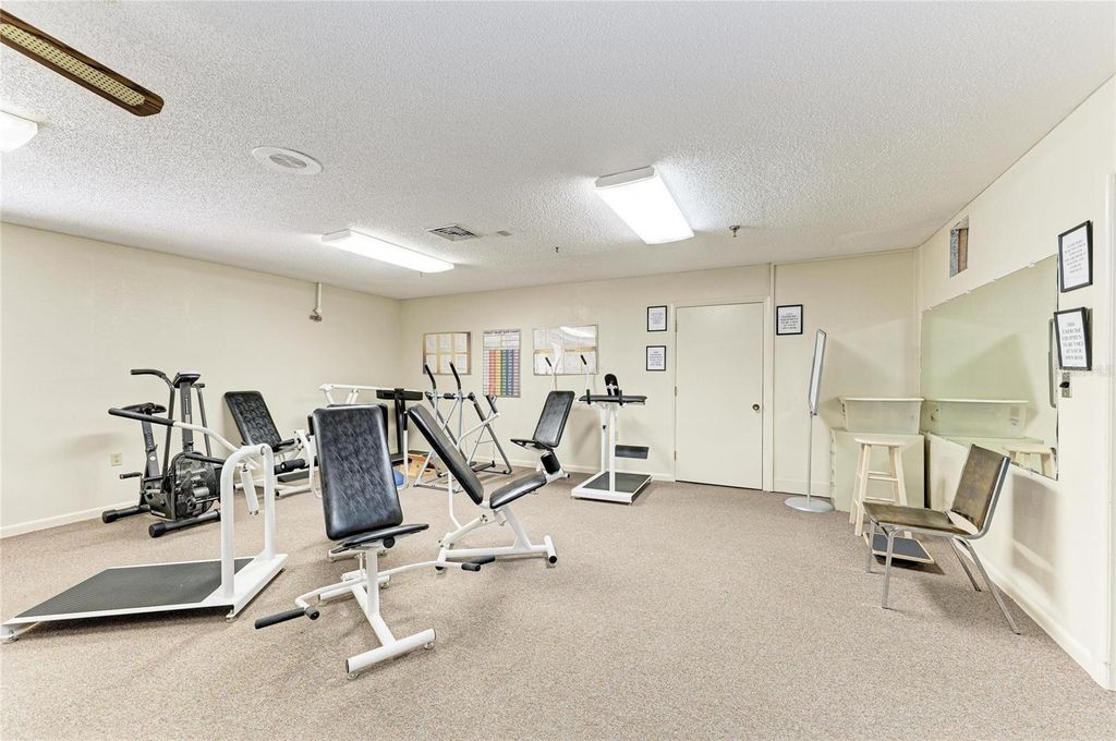 Image 58 of property listing at 3405 TALLYWOOD LANE 7130, Sarasota, FL 34237