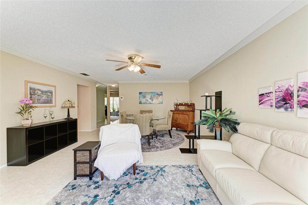Image 9 of property listing at 3405 TALLYWOOD LANE 7130, Sarasota, FL 34237
