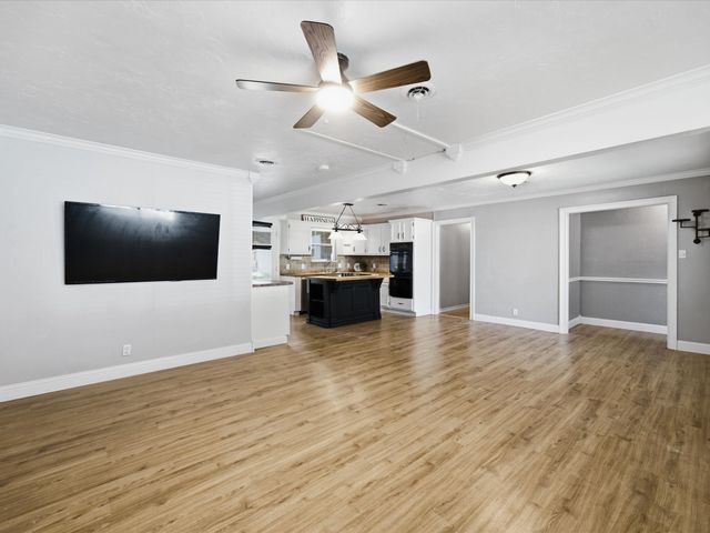 828 Billie Ruth Lane, Hurst, TX 76053
