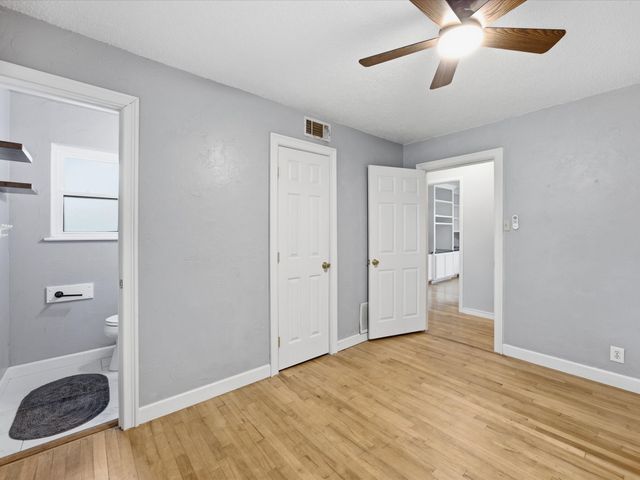 828 Billie Ruth Lane, Hurst, TX 76053