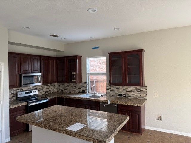 1609 Kittyhawk Drive, Little Elm, TX 75068