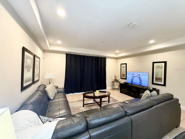 8189 ROSEVILLE ROAD, Davenport, FL 33896