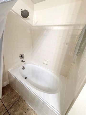 8189 ROSEVILLE ROAD, Davenport, FL 33896