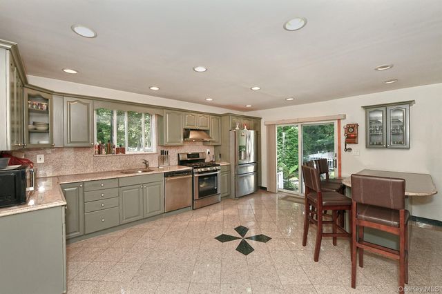4 Village Hill Drive, Dix Hills, NY 11746