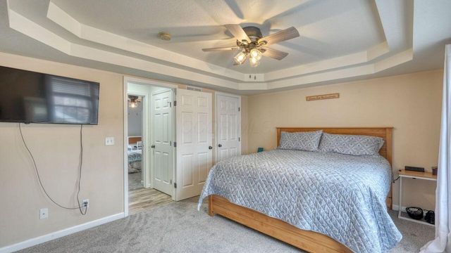 7034 Eaglepoint Drive, Nashport, OH 43830