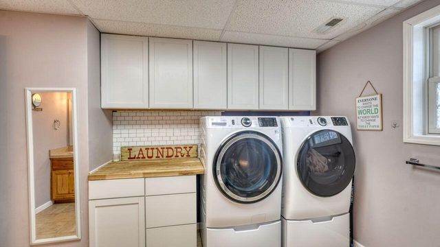 7034 Eaglepoint Drive, Nashport, OH 43830