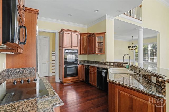 7 Sky Sail Circle, Savannah, GA 31411