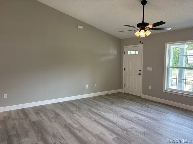 2170 W G Martinelli Boulevard, Dunnellon, FL 34434