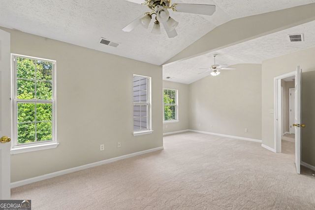 8550 Lakemeadow Drive, Union City, GA 30291