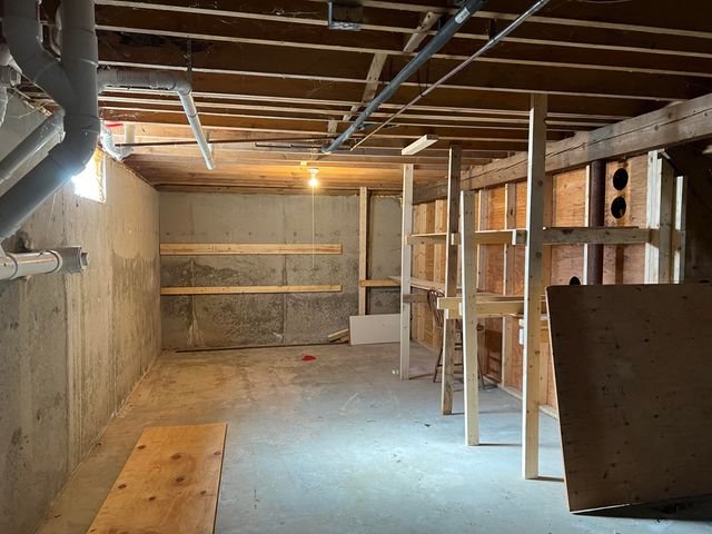 1 Dodgers Hole Road, Edgartown, MA 02539