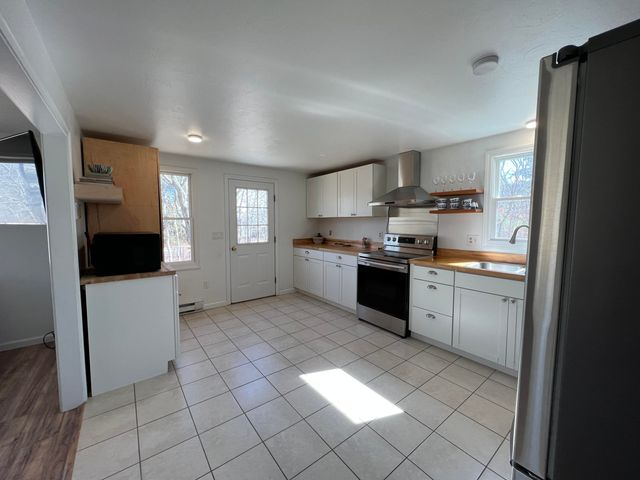 1 Dodgers Hole Road, Edgartown, MA 02539