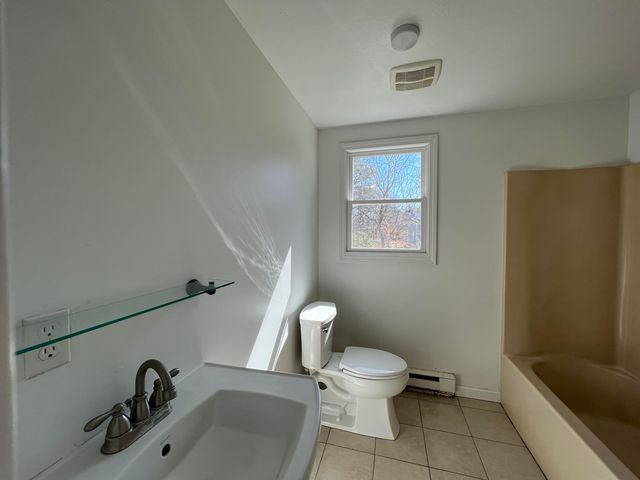 1 Dodgers Hole Road, Edgartown, MA 02539