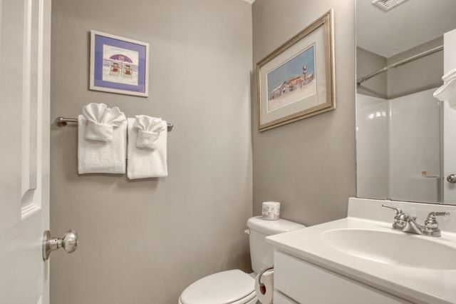 415 Ocean Creek Dr Apt 2211, Myrtle Beach, SC 29572