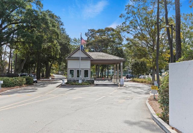 415 Ocean Creek Dr Apt 2211, Myrtle Beach, SC 29572