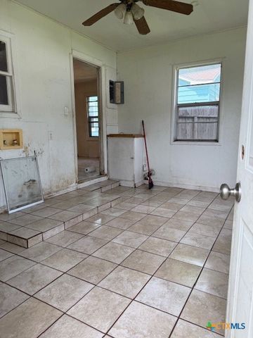 1017 S 47th Street, Temple, TX 76504