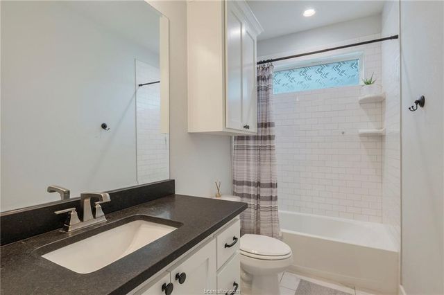 1927 Cottonwood Terrace Court, College Station, TX 77845