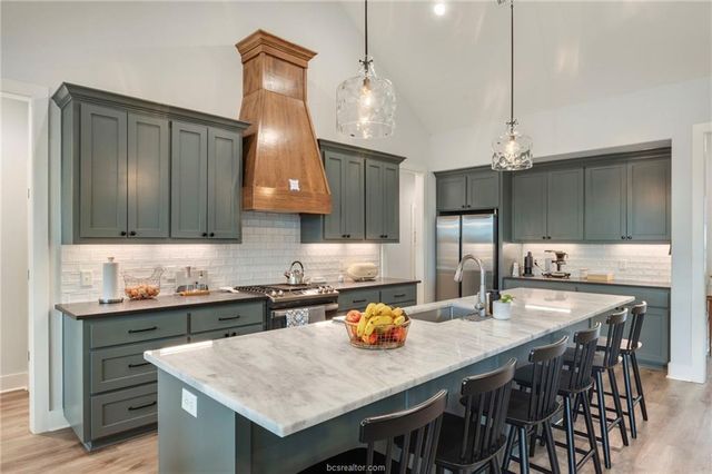 1927 Cottonwood Terrace Court, College Station, TX 77845