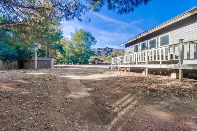 15808 Thomas Paine, Ramona, CA 92065