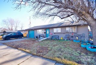 1045 E 16th N, Mountain Home, ID 83647