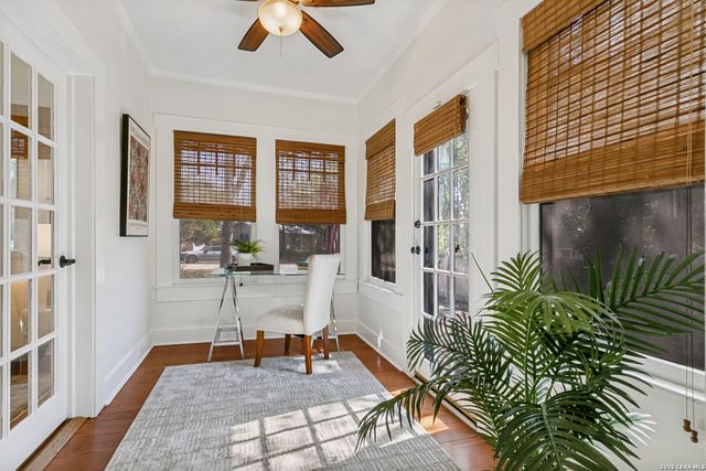 112 Eaton, San Antonio, TX 78209