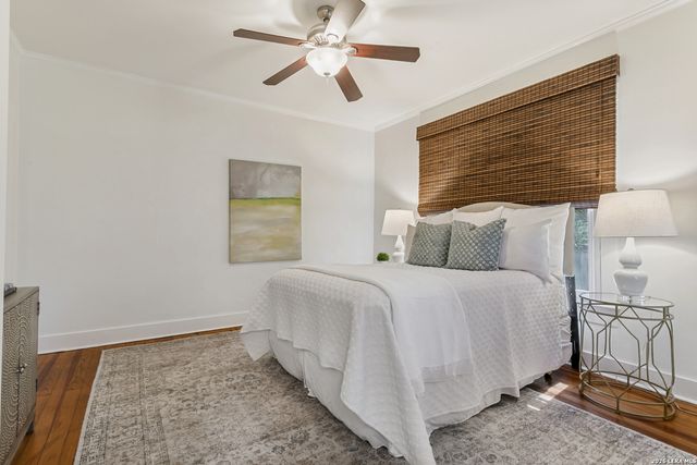 112 Eaton, San Antonio, TX 78209