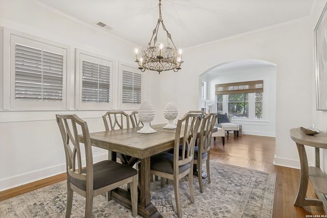 112 Eaton, San Antonio, TX 78209