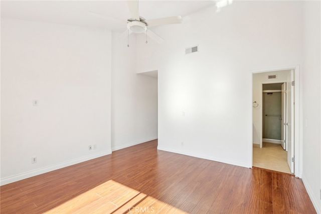 19535 Rinaldi Street 44, Porter Ranch, CA 91326