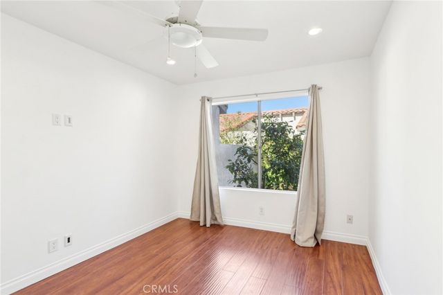 19535 Rinaldi Street 44, Porter Ranch, CA 91326
