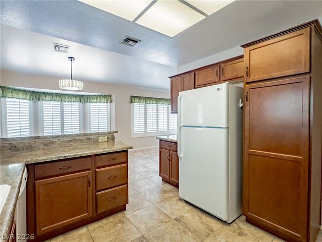 9208 Cactus Wood Drive, Las Vegas, NV 89134