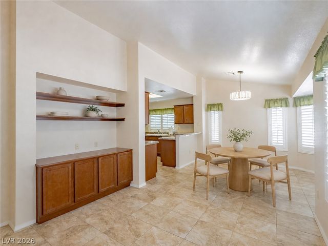 9208 Cactus Wood Drive, Las Vegas, NV 89134
