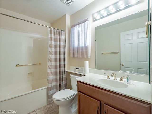 9208 Cactus Wood Drive, Las Vegas, NV 89134