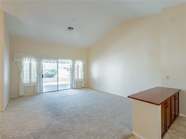 9208 Cactus Wood Drive, Las Vegas, NV 89134