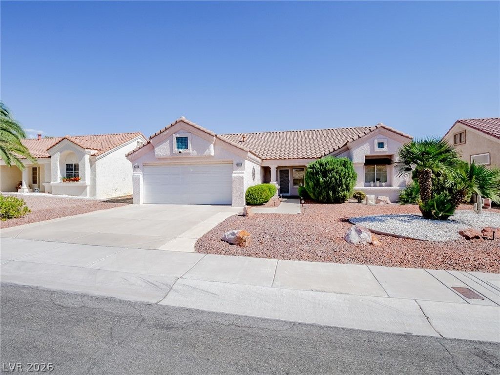 9208 Cactus Wood Drive, Las Vegas, NV 89134