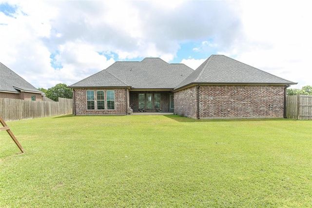 610 Woodland Street, Iowa, LA 70647
