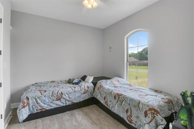 610 Woodland Street, Iowa, LA 70647