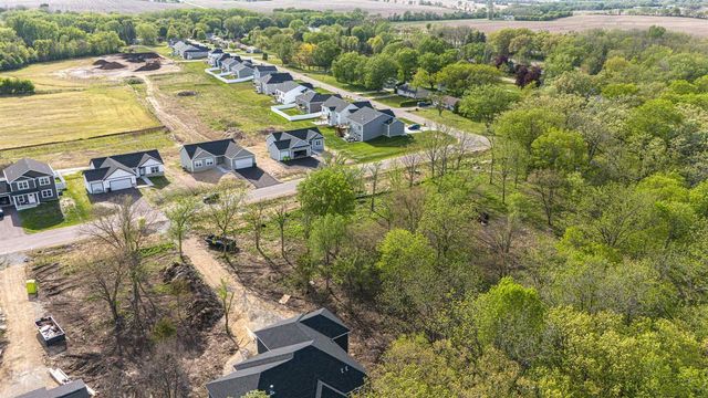 2365 Pow Wow Trail, Beloit, WI 53511