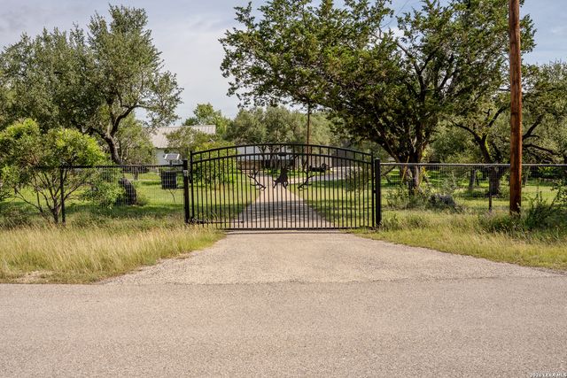 576 Aspen, Fischer, TX 78623