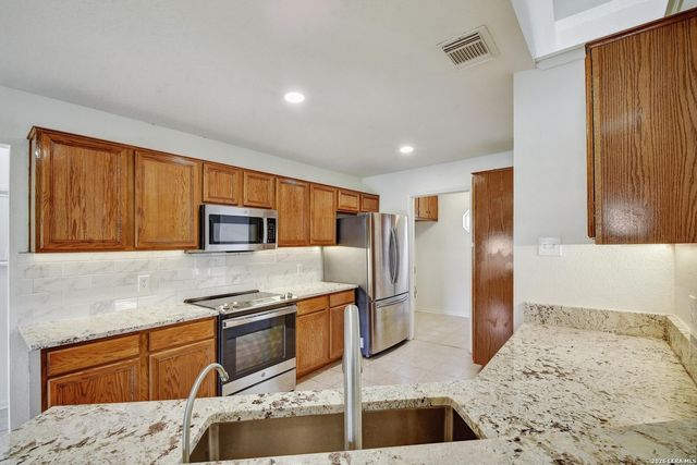 576 Aspen, Fischer, TX 78623