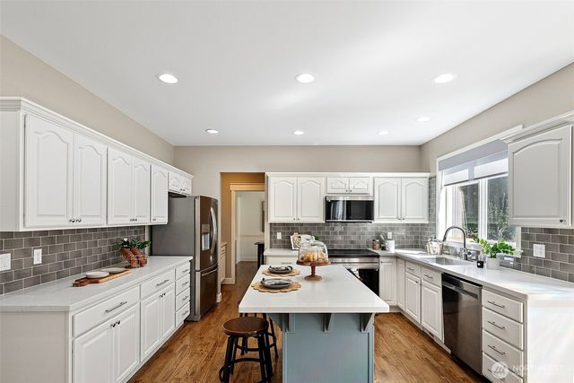 1822 41st Street NW, Gig Harbor, WA 98335