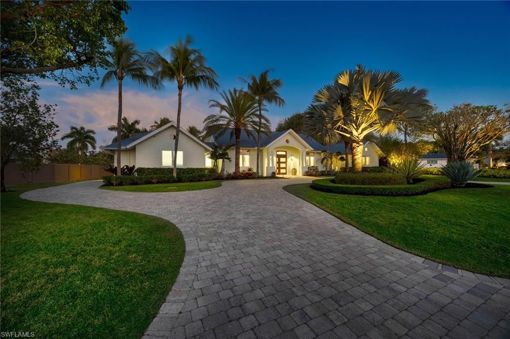 1438 Murex DR, NAPLES, FL 34102 — exterior