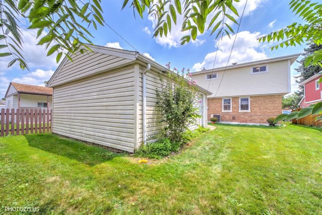 7408 W Argyle Street, Harwood Heights, IL 60706