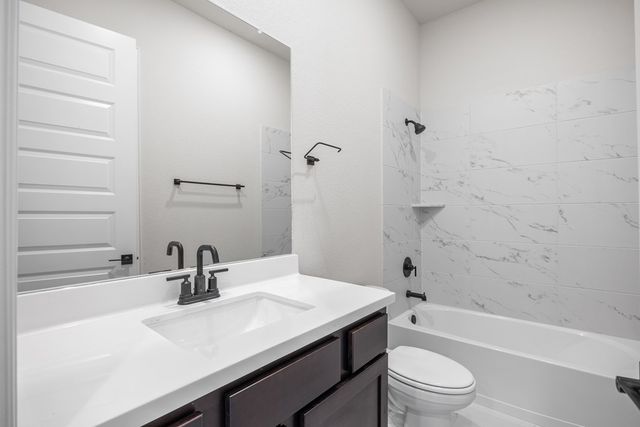 3307 Shelton Dr, Kerrville, TX 78028