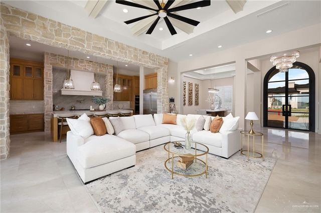 2905 Wesleyan Avenue, Mcallen, TX 78504