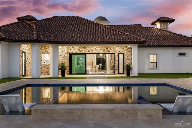 2905 Wesleyan Avenue, Mcallen, TX 78504