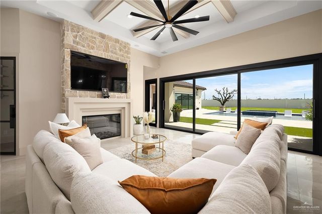 2905 Wesleyan Avenue, Mcallen, TX 78504